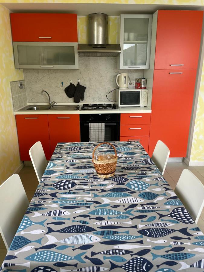 Apartamento Ocean View Flat With Wi-Fi, Ac And Elevator To Town Levanto Exterior foto