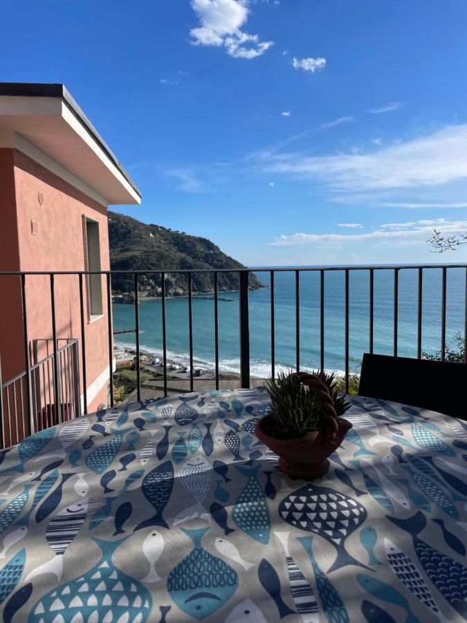 Apartamento Ocean View Flat With Wi-Fi, Ac And Elevator To Town Levanto Exterior foto